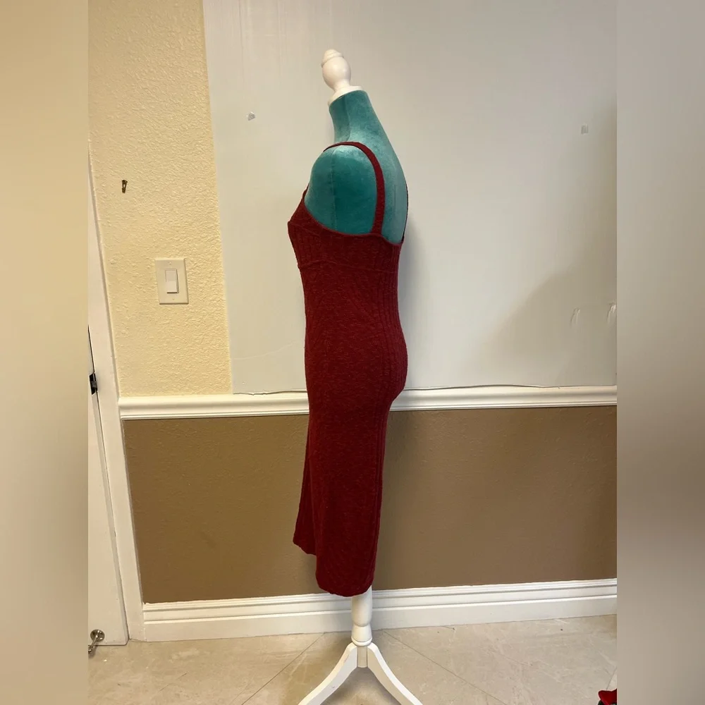 Free People Burgundy Knit Midi Dress – Slim Fit Spaghetti Strap Size‎ S